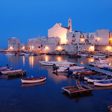 B&B A Pochi Passi Dal Mare Giovinazzo Dış mekan fotoğraf