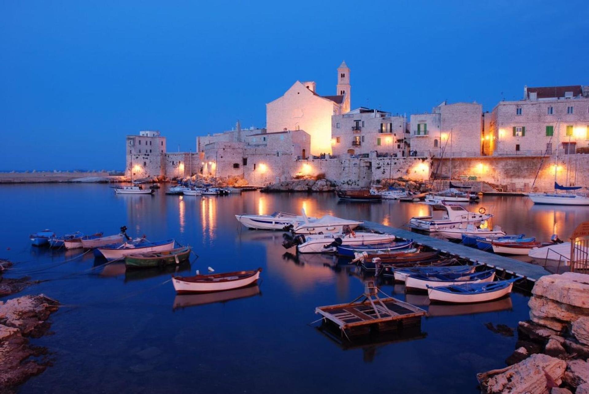 B&B A Pochi Passi Dal Mare Giovinazzo Dış mekan fotoğraf